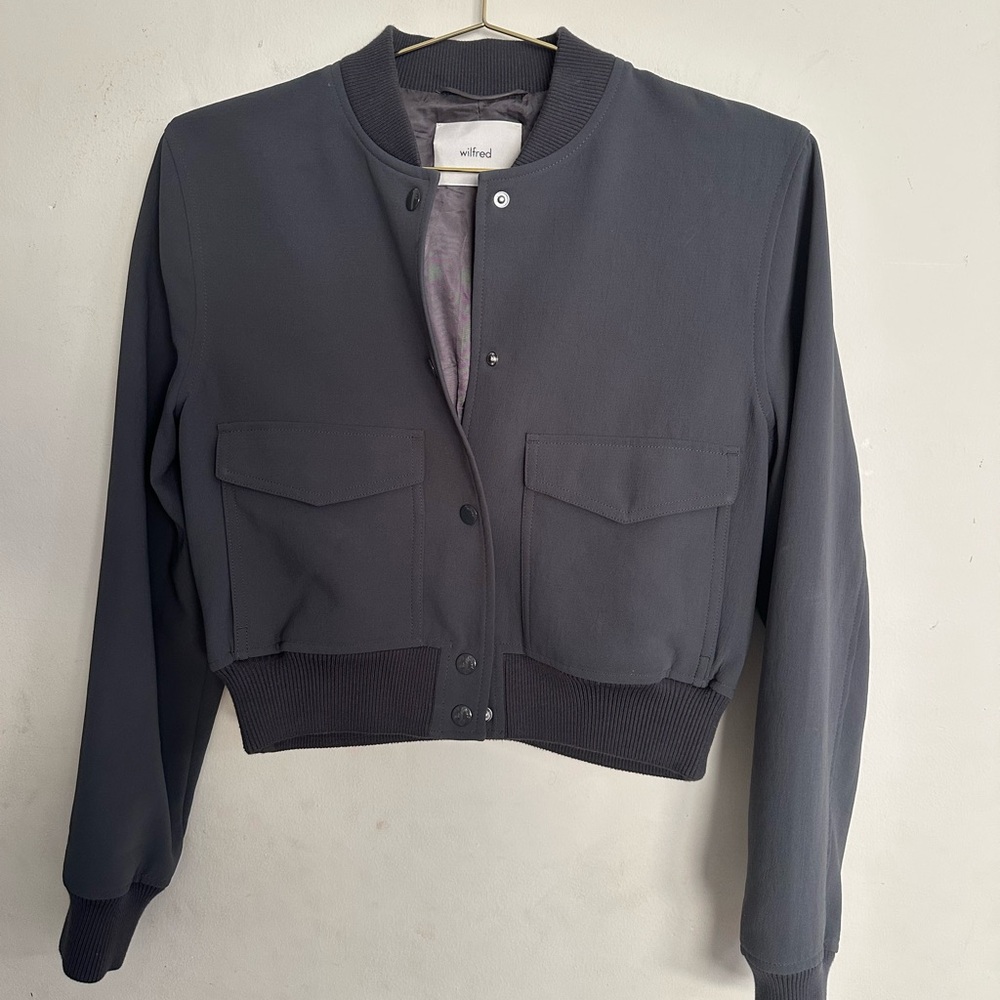 Wilfred
Stella Bomber